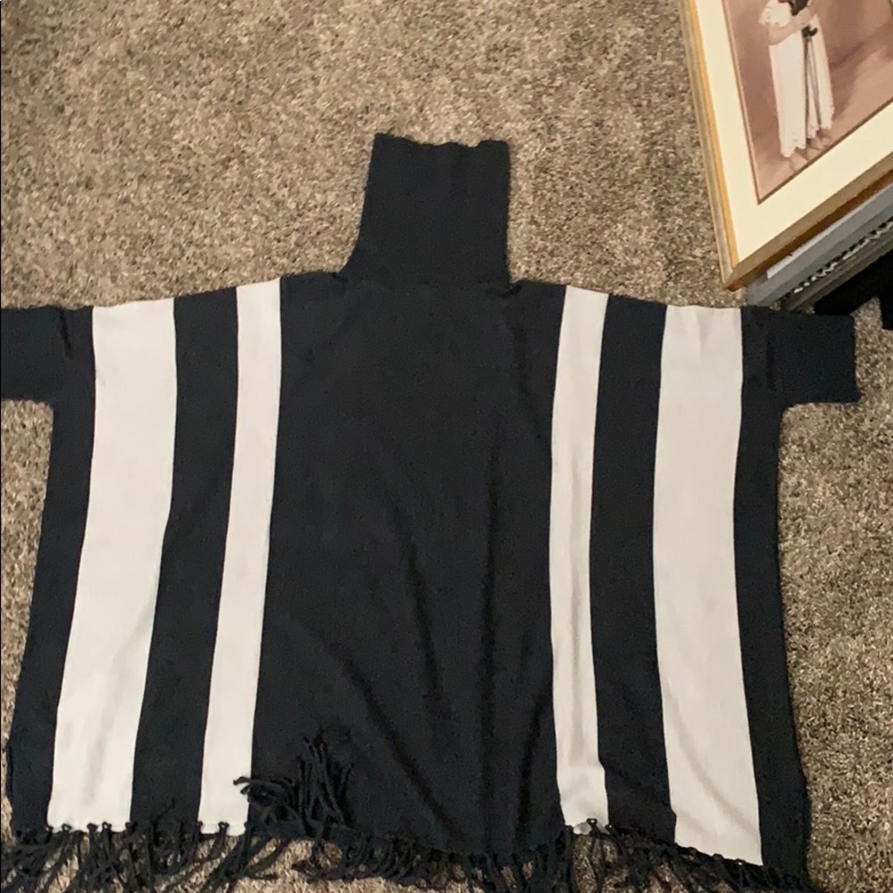 Sweater poncho